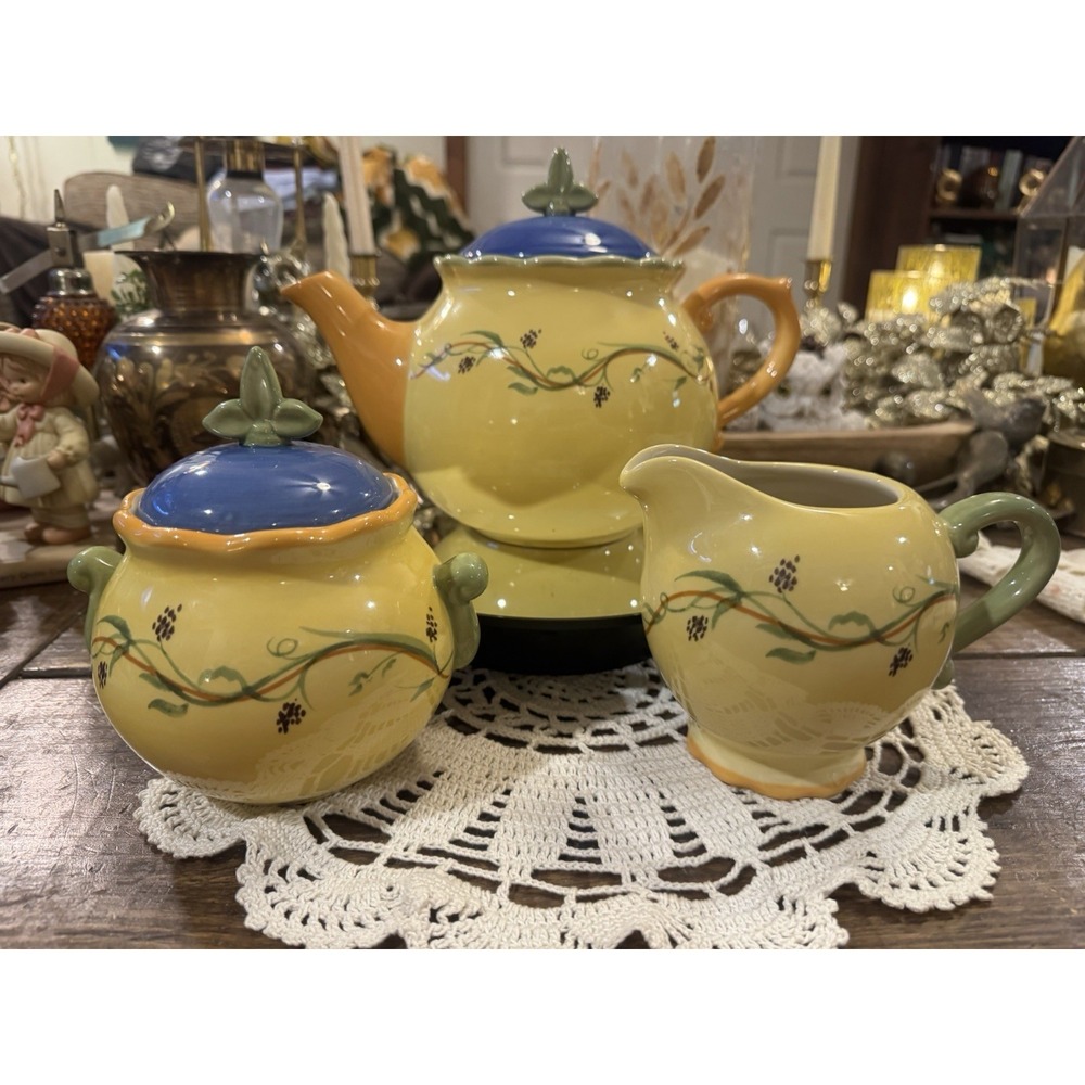 Pfaltzgraff Pistoulet Tea Set Yellow Blue Ceramic Teapot Sugar Creamer